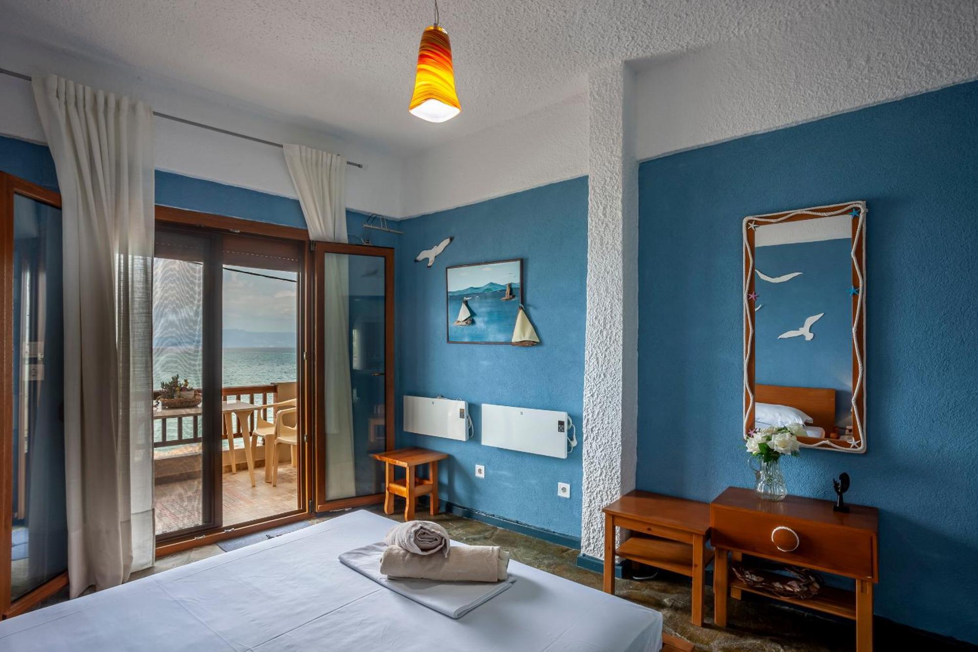 Rafaella Sea View Apartments 2 Пефкохори Екстериор снимка