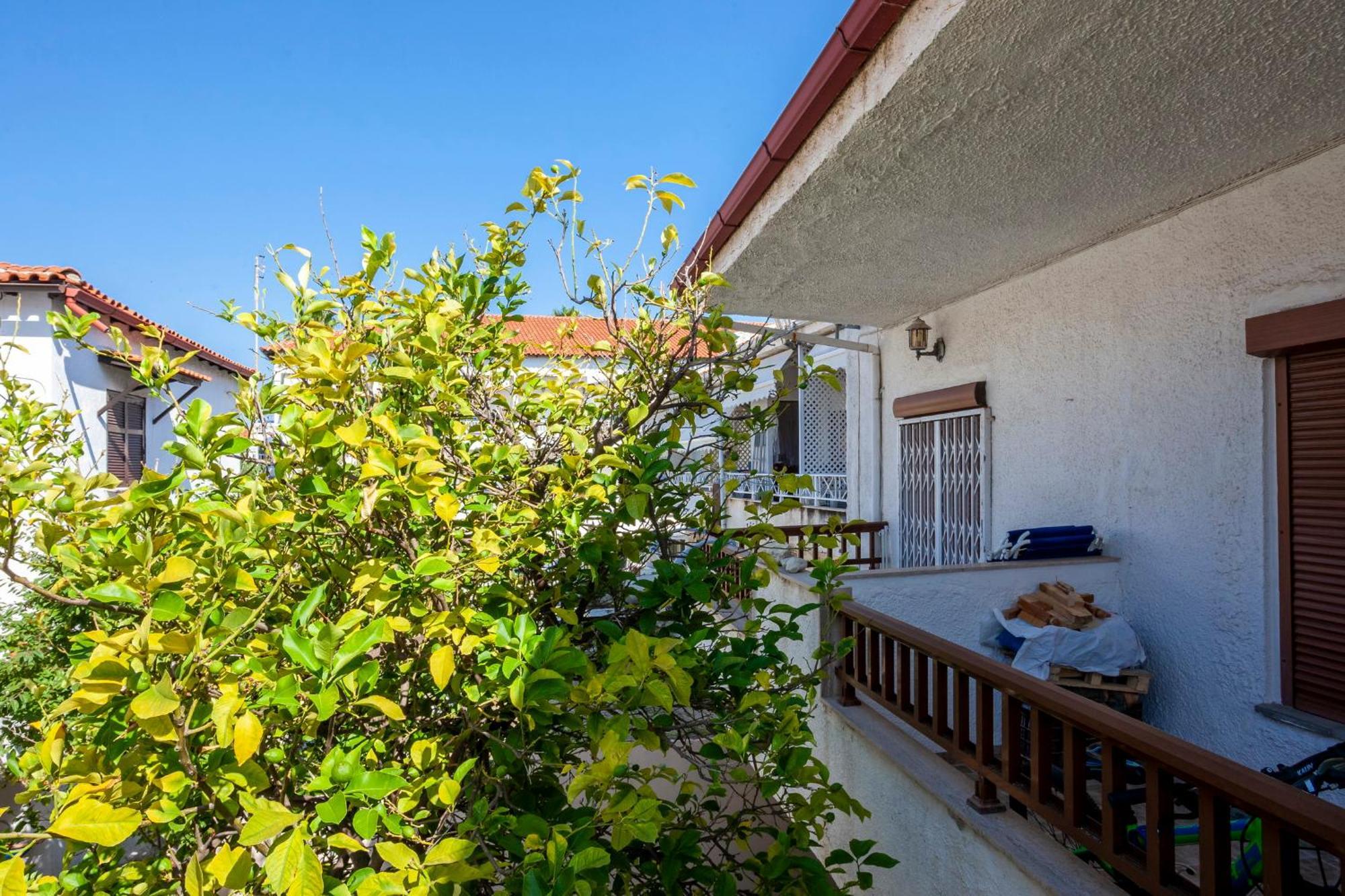 Rafaella Sea View Apartments 2 Пефкохори Екстериор снимка
